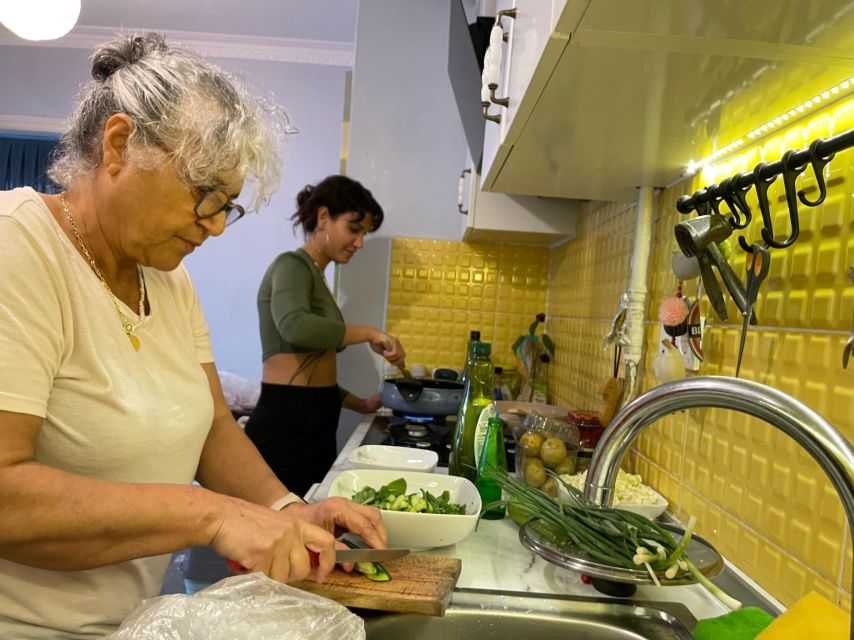 Istanbul: Vegan/Vegetarian Cooking Class with Locals at Home - Your hands-on menu: what you’ll learn to make