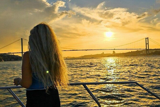 Istanbul Walking Tour and Optional Sunset Cruise - Gülhane Park: A Breather Between Palaces and Mosques
