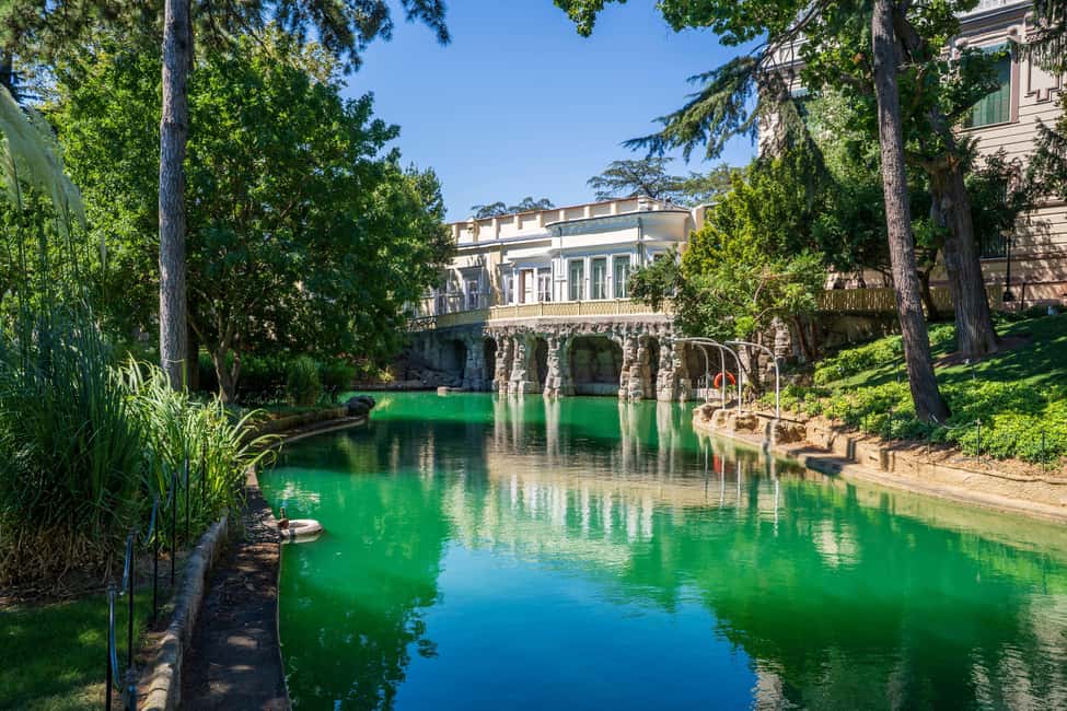 Istanbul: Yildiz Palace & Museum Skip the Ticket Line Entry - Photography, exhibits, and what to bring for a smooth visit