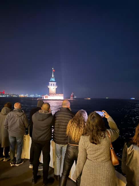 İstanbul:Bosphorus Dinner Cruise & Soft and Alcohol Drinks - Who This Cruise Fits Best (and Who Should Skip It)