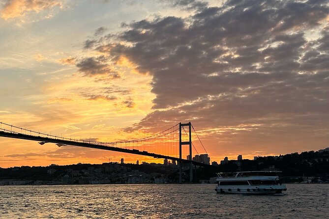 Istanbul's Golden Hour: Bosphorus Sunset Cruise By Boat - Getting On the Water: Where You Meet and How the Cruise Flows