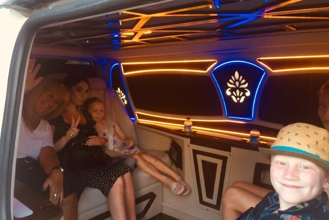 Izmir Airport Private Transfer Meet Transfer - 24/7 availability and group discounts for real travel schedules