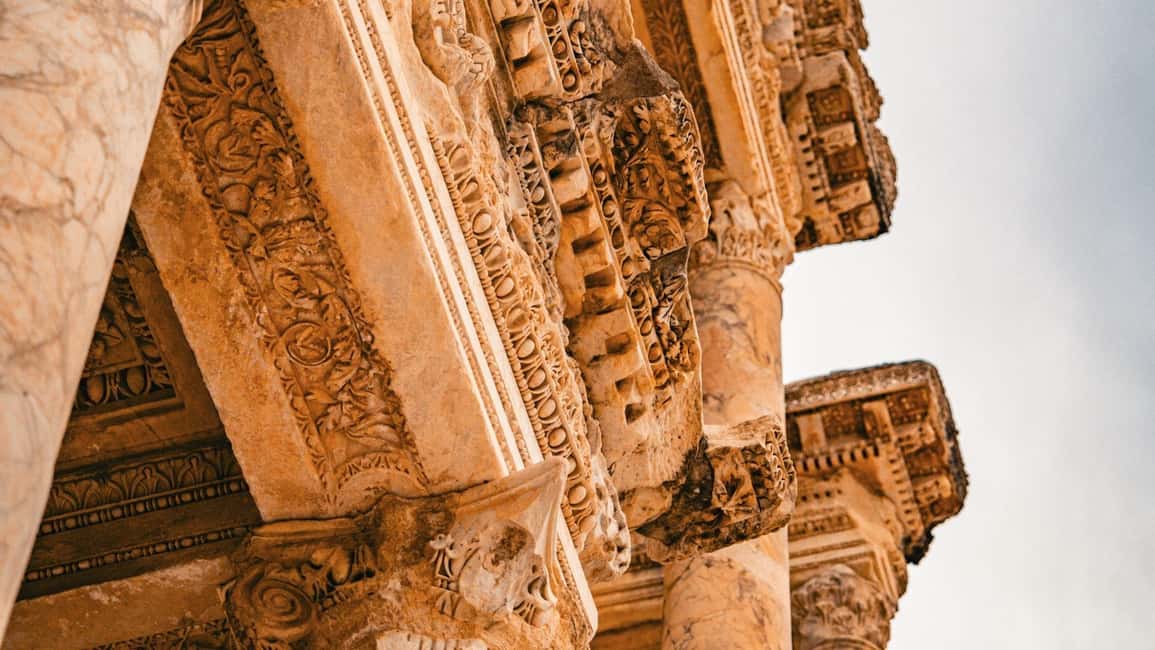 Izmir: Ephesus Small Group Tour with Lunch - A 9-hour Ephesus loop that stays human-paced