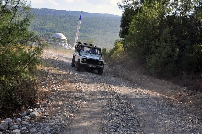Jeep Safari Tour with Dimcay Picnic Lunch in Alanya - Green Canyon, Boat Trip, and Surprise Stops on the Route