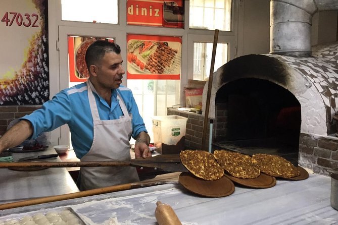Kebab Crawl Istanbul - Where you eat beats where you look
