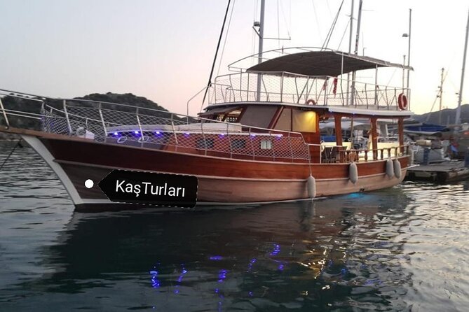 Kekova Private Full-Day Boat Trip - Cruising past Simena Sunken City ruins from the water