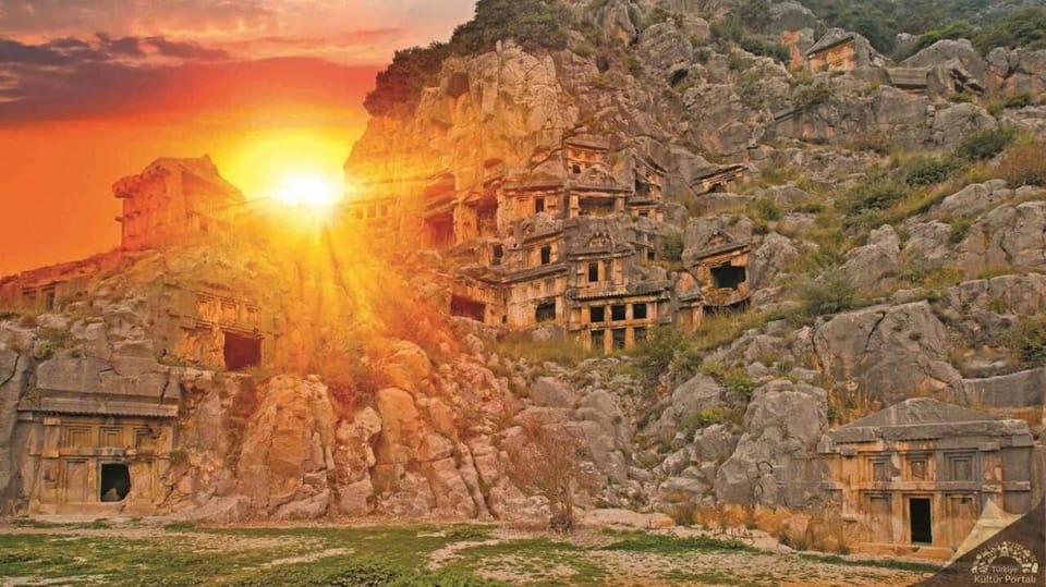 Kemer Demre Myra Kekova Tour - Demre and Saint Nicholas: the church visit that shapes the emotional tone