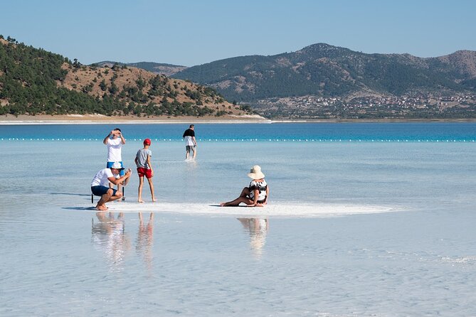 Kemer Exclusive Salda Lake & Pamukkale Day Tour w/Meals & Pickup - Stonemason and Denizli time: cultural stop, practical stop, and a bit of shopping energy