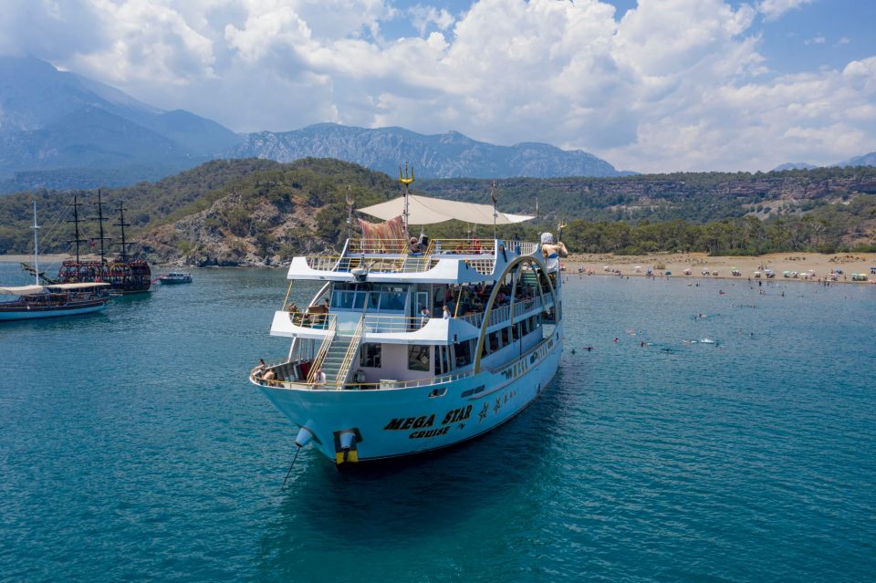Kemer: Full-Day Boat Trip with Lunch and DJ - The boat-only stop for paddling time