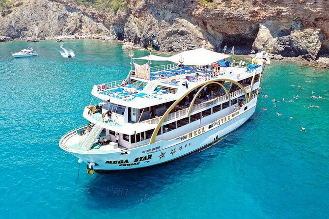Kemer Mega Star Boat Trip With Hotel Transfer and Lunch - Key highlights at a glance