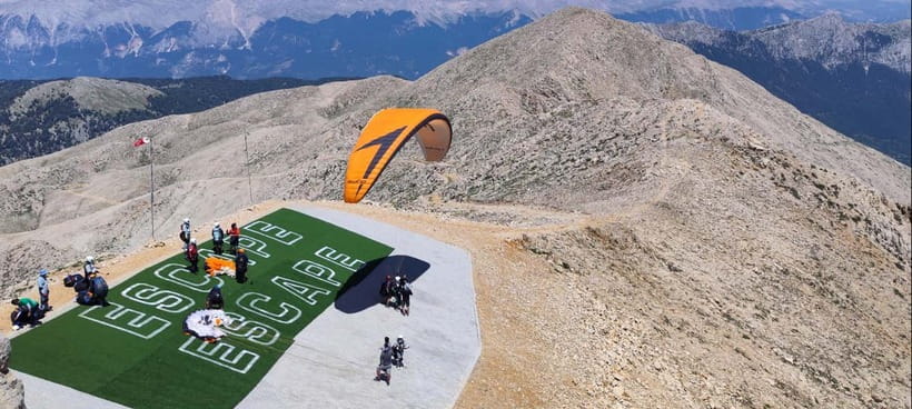 Kemer: Paragliding with Hotel Transfer & Cable Car - The tandem flight: Mediterranean views plus ancient sites from above