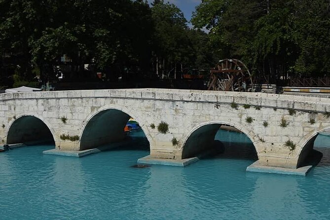 Konya City Sightseeing Tour with Double-Decker - Meet-up point and ride basics at Dolash Konya