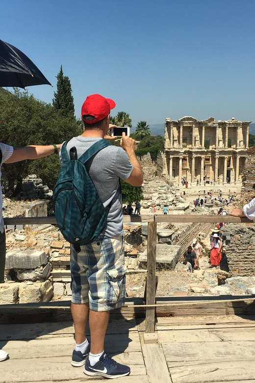 Kusadasi: Best of Ephesus in 1 Day - House of the Virgin Mary in Solmissos: A Quiet Hour