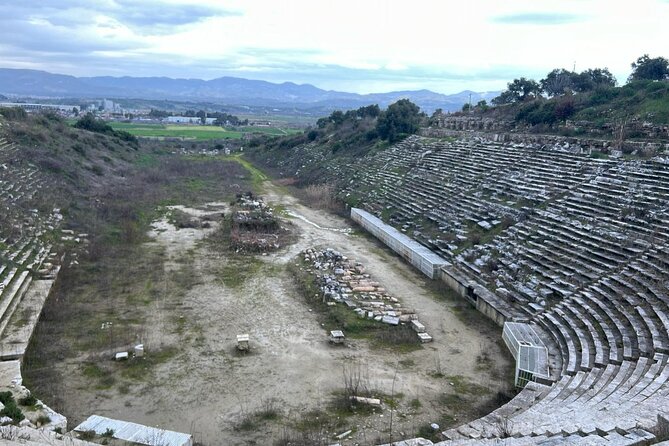 Kusadasi Day Trips Magnesia, Train Museum Turkish Bath - How Magnesia ad Maeandrum gives you history with breathing room