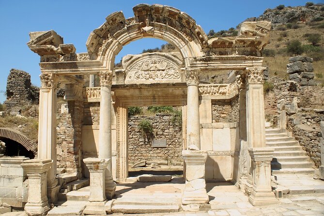 Kusadasi Ephesus Full Day Tour With Lunch & Professional Guide - Temple of Artemis: What You See, Even If It’s Only Ruins