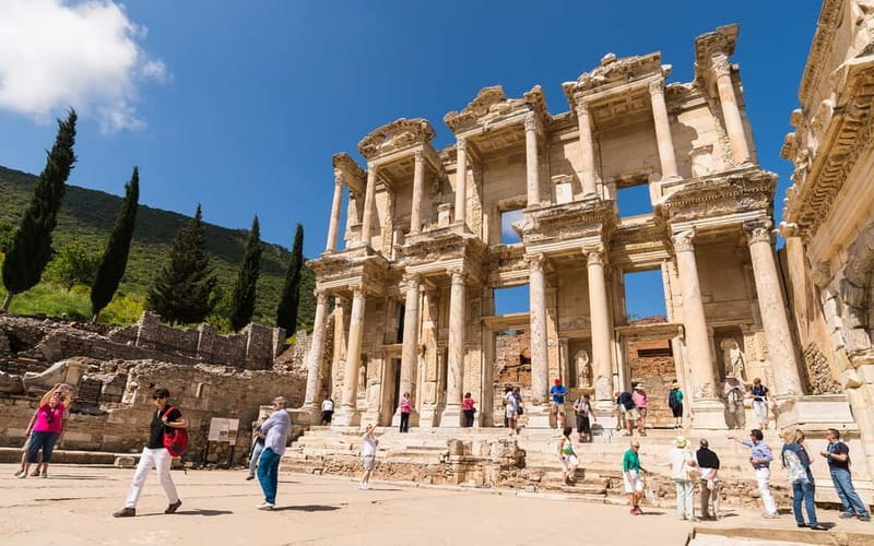 Kusadasi: Ephesus & House of Mary Small Group Tour w/Lunch - Meeting in Kusadasi and the smooth trip to Selçuk