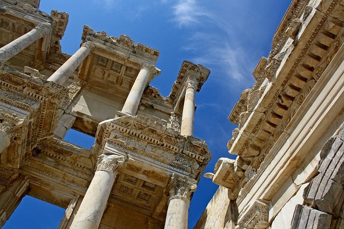 Kusadasi Port Private Ephesus Tour with LUNCH - Kusadasi Port Pickup and the Ride Toward Roman Ephesus