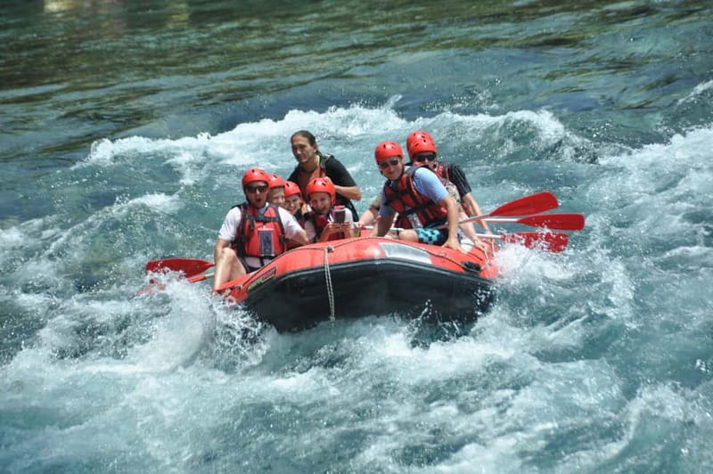 LC Rafting Tour for Families and Couples W/Lunch - Entering the Canyon: First 7 km Rafting and the Oluk Bridge Moment