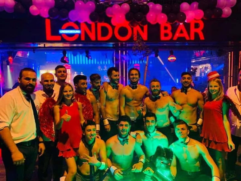 London Bar Meetup: Entry, Safe Original Drink & Transfer - Getting to London Bar: transfer, pickup limits, and fast entry