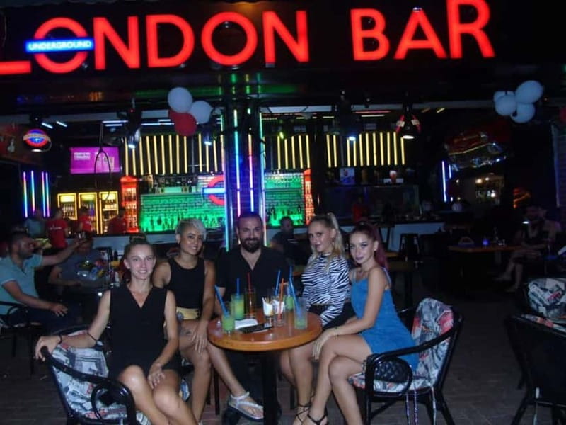 London Bar Meetup: Entry, Safe Original Drink & Transfer - Price and what $6 really buys you