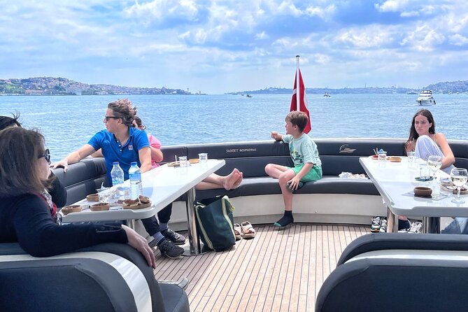 Luxury Bosphorus Yacht Tour – Asian Side Stop & Exploration - Kanlıca Meydanı: the Asian-side yogurt stop that actually feels local