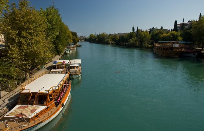 Manavgat Cruise & Grand Bazaar w/Lunch and Unlimited Drinks - The Boat Ride on the Manavgat River: What the Views Are Really Like