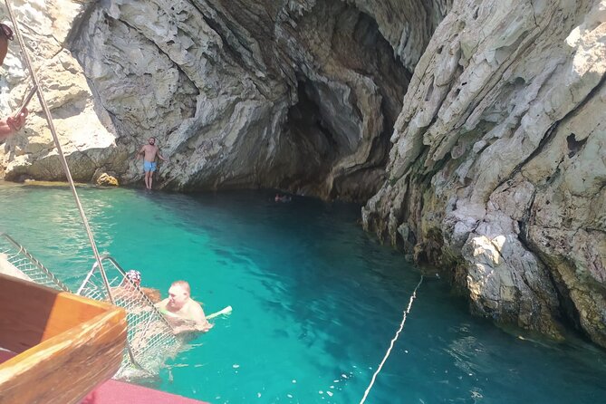 Marmaris and Icmeler Private Full-Day Boat Trip with Lunch - Lunch on Board: What You’ll Eat During the Trip