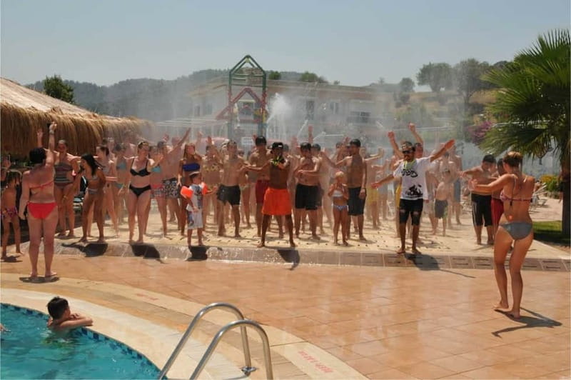 Marmaris Aqua Dream Water Park Hotel Transfer - Hotel Pickup From İçmeler: No-Sweat Getting There