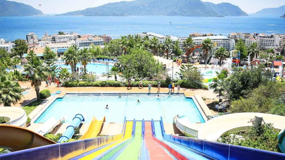 Marmaris: Aqua Dream Waterpark Entry Ticket & Hotel Transfer - On-site comfort and facilities: lockers, sunbeds, showers, and toilets