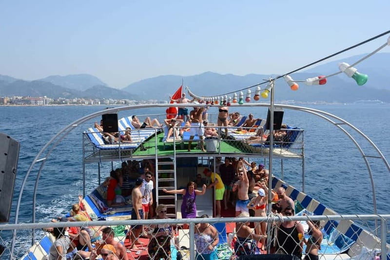 Marmaris: Boat Trip w/Lunch, Transfer & Unlimited Drinks - The Phosphorus Cave: a natural light effect built for shore-to-boat imagination