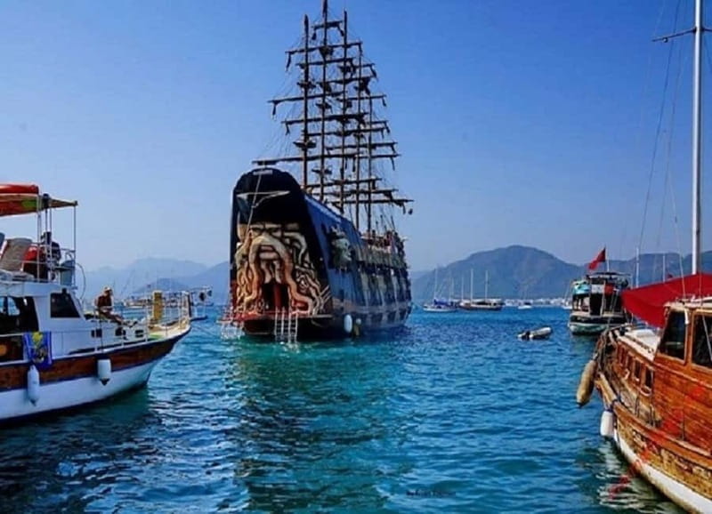 Marmaris: Pirate Cruise, Lunch, Soft Drinks - Who This Marmaris Pirate Cruise Fits Best