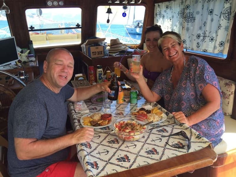 Marmaris: Private Boat Cruise w/ Lunch and Soft Drinks - Key takeaways