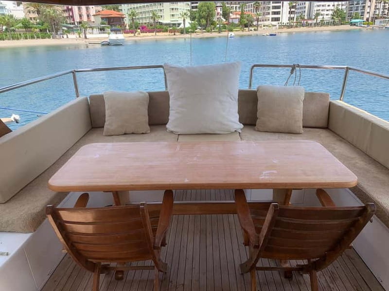 Marmaris: Private Boat Cruise w/ Lunch and Soft Drinks - BBQ lunch and starters: what’s included, and what to expect