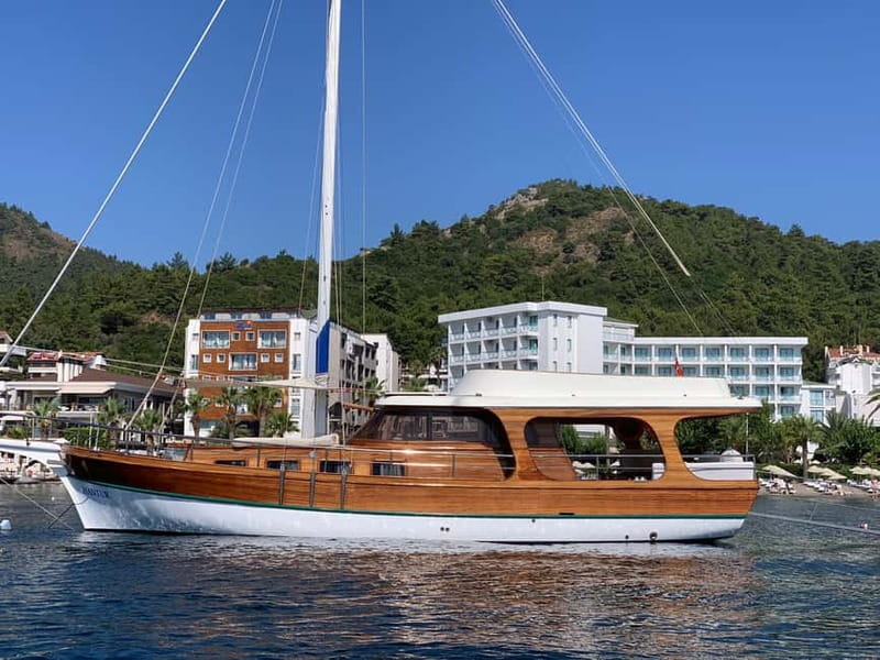 Marmaris: Private Boat Cruise w/ Lunch and Soft Drinks - Snorkeling in Marmaris: bring the right gear