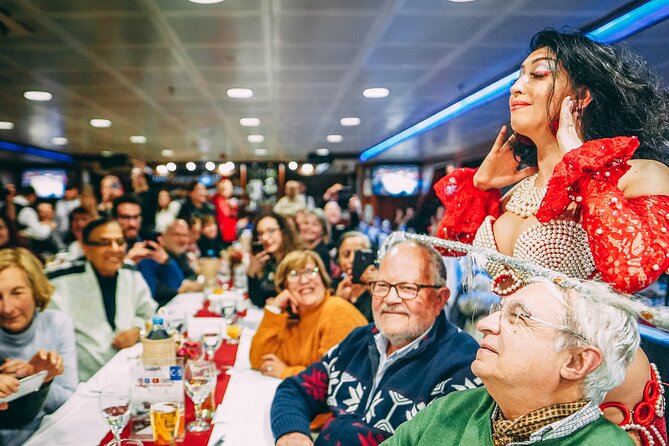 New Year's Party on the Bosphorus Dinner Cruise - Food and Drinks: What the Dinner Plan Actually Looks Like