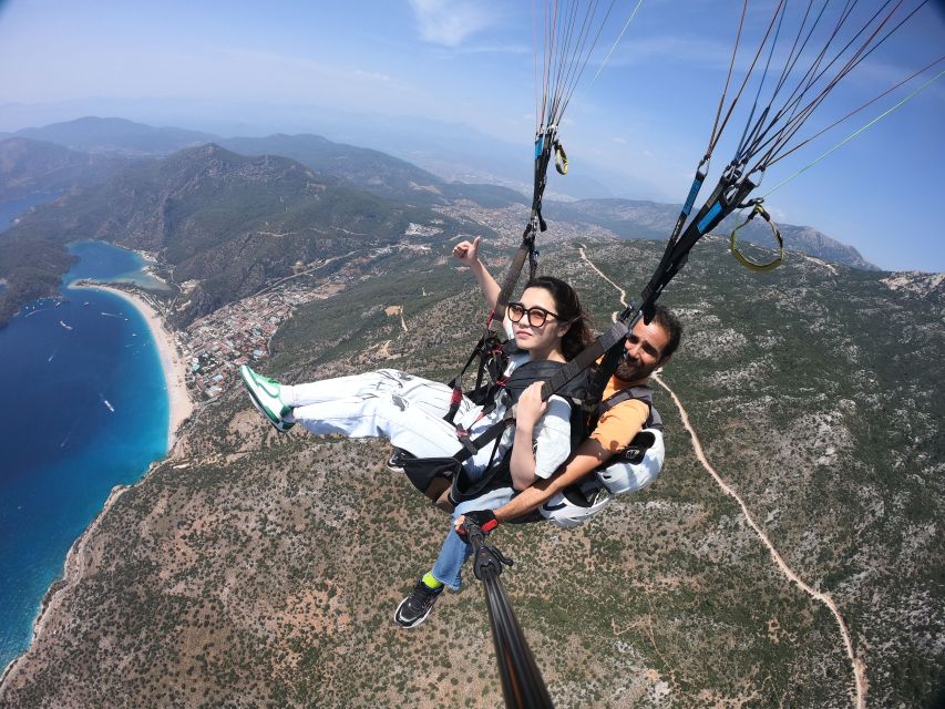 Oludeniz: Blue Lagoon Paragliding Flight Fethiye - Landing and the coffee payoff: how the ride wraps up