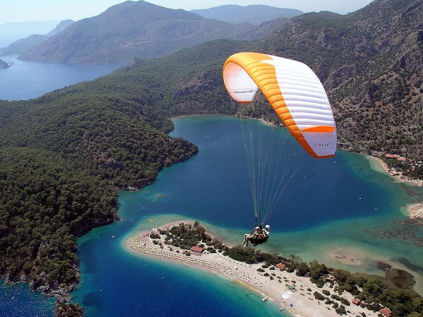 Ölüdeniz: Fethiye Tandem Paragliding w/ Hotel Pickup - Safety briefing and gear: what you actually do before you fly