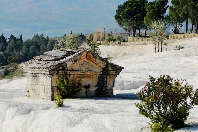Pamukkale and Hierapolis Full-day Guided Tour from Alanya - A second Pamukkale window (and why it helps)