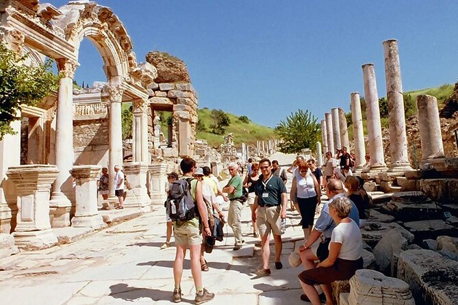 Pamukkale and Hierapolis Full-day Guided Tour from Kemer - English guide vs. Russian-language reality: how to protect your experience