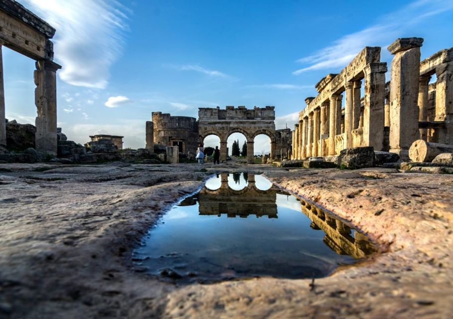 Pamukkale: City Highlights Tour with Lunch & Hotel Transfers - Transfers and pickups: the value depends on where you sleep