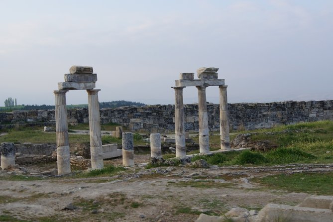 Pamukkale Guided one day Tour , from Denizli airport or Pamukkale hotels - Getting there: Denizli pickup, shared transfers, and timing reality