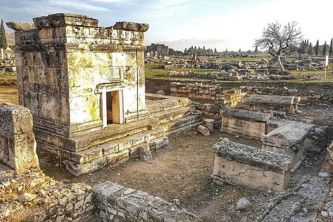Pamukkale Tour from Kusadasi with Hot Air Balloon Flight - Who this tour suits best
