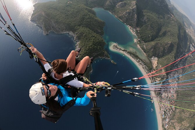 Paragliding Experience in Ölüdeniz - Choosing Your Pilot: A Practical Advantage You Should Use
