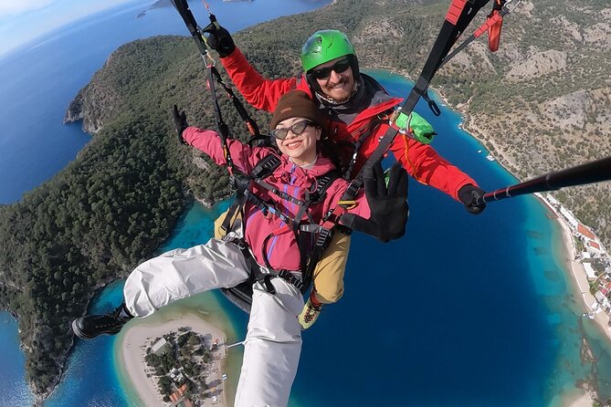 Paragliding Oludeniz - Fethiye, Turkey - From your pickup to the Oludeniz meeting point