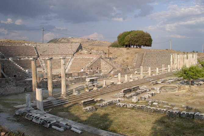 Pergamon Historical Tour in Izmir - Pergamon Ancient City: What a Guided Ruins Walk Changes