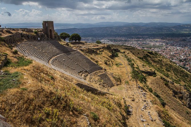 Pergamon Tour - Pergamon’s ruins feel grand, but the day stays human