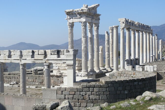 Pergamon Tour - Stop 2: Pergamon Ancient City—Hellenistic, Roman, and Byzantine ruins in one sweep
