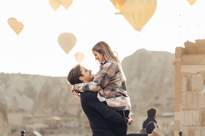 Photo Shooting with Breathtaking Views and Carpeted Corners - Carpeted Courtyard Decor: The Secret to Photos That Feel Cappadocian