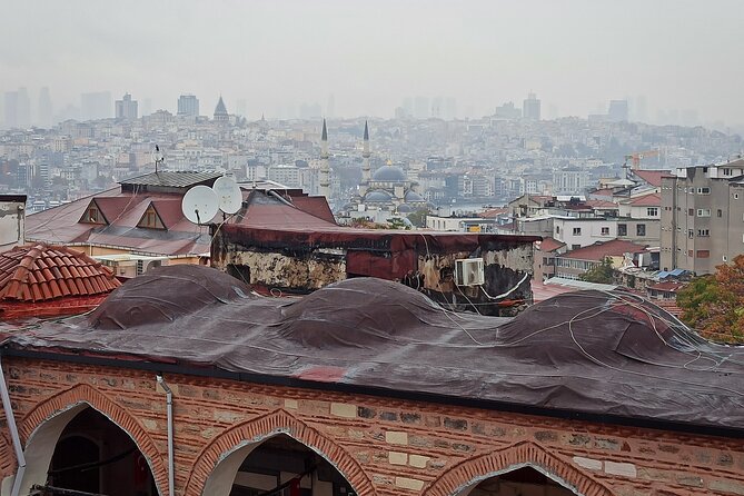 Photograph the Hidden Corners of the Grand Bazaar in Istanbul - Price and Value: Is $87.07 Fair for 2.5 Hours?