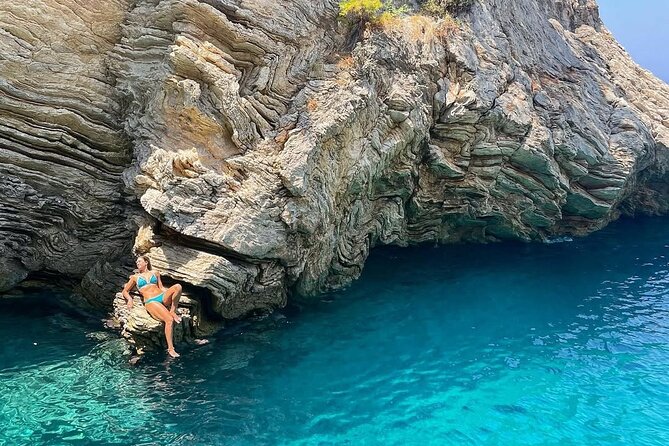 Pirate Boat Trip From Oludeniz - Stop 1 Belcekız Plajı: Getting on Board in the Right Place